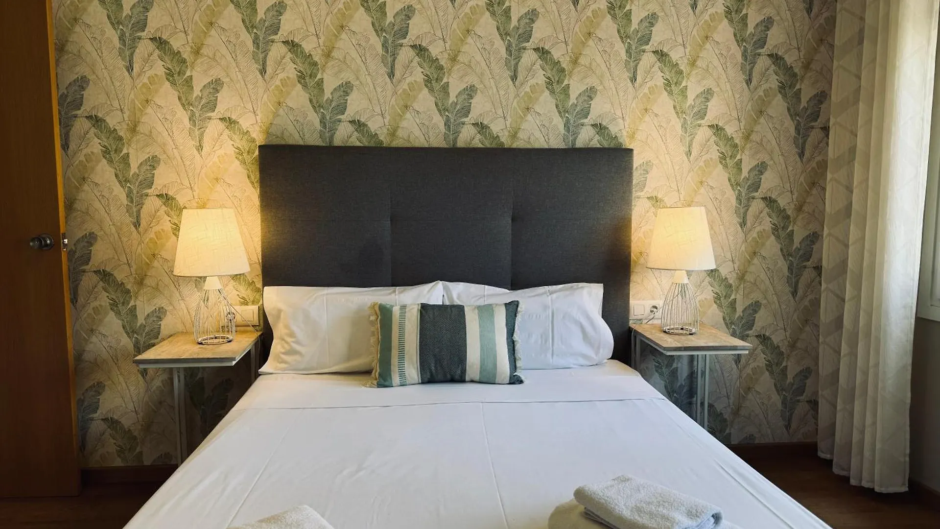 Sweet Bcn Provenza Apartment Barcelona 0*,  Spain