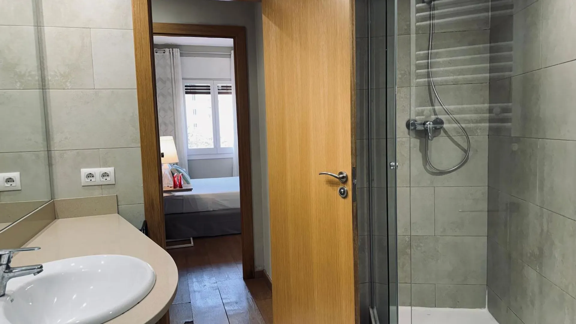 Sweet Bcn Provenza Apartment Barcelona 0*,  Spain